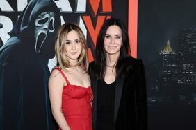 Courteney cox daughter coco scream red carpet