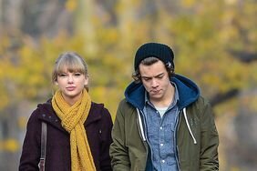Taylor Swift and Harry Styles strolling in Central Park