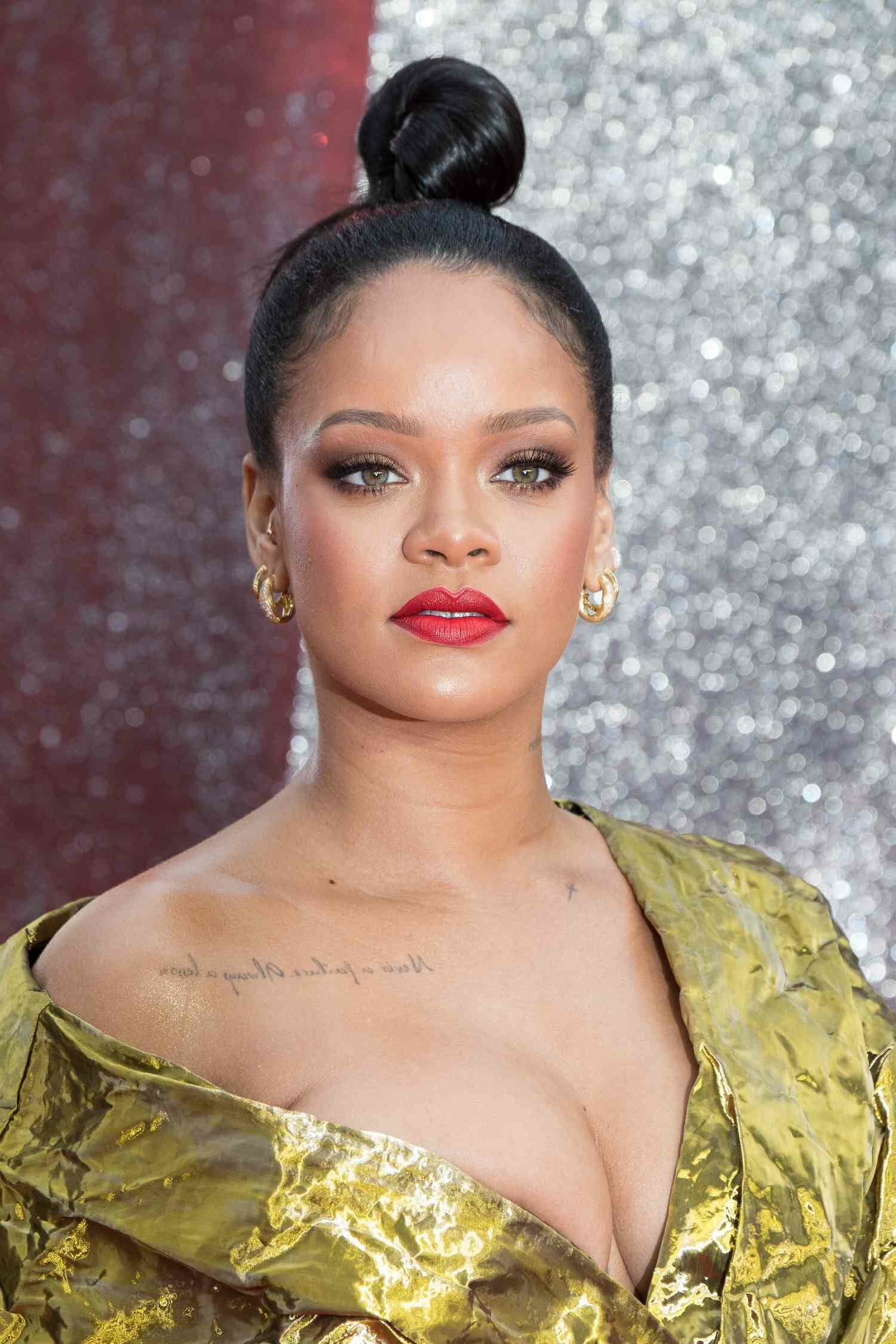 Rihanna with sleek bun Rihanna hairstyles