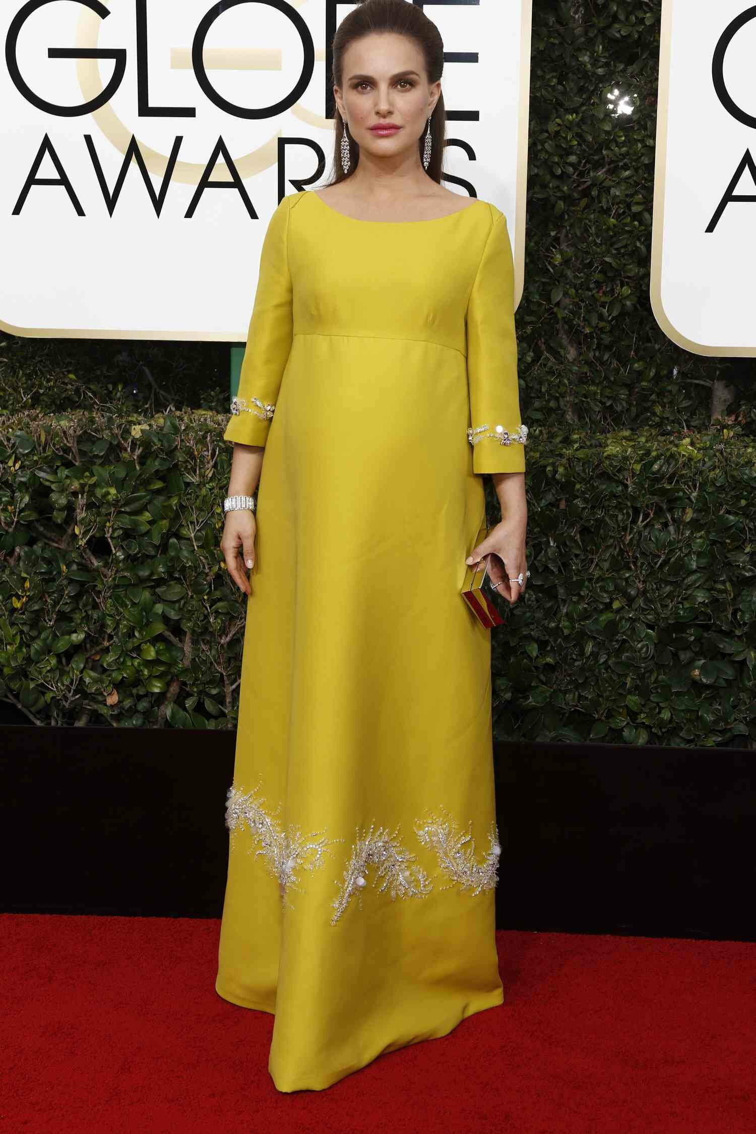 Natalie Portman Yellow Dress 2017 Golden Globe Awards