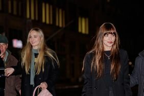 Sophie Turner and Dakota Johnson Walking Together in New York City November 12