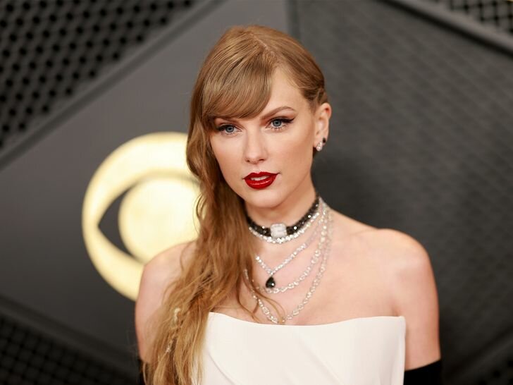 Taylor Swift at the Grammys.