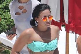 Demi Lovato Bikini - Lead