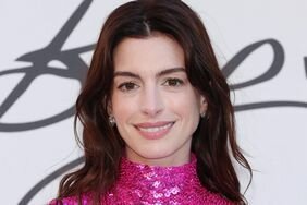 Anne Hathaway Valentino Couture Show 2022
