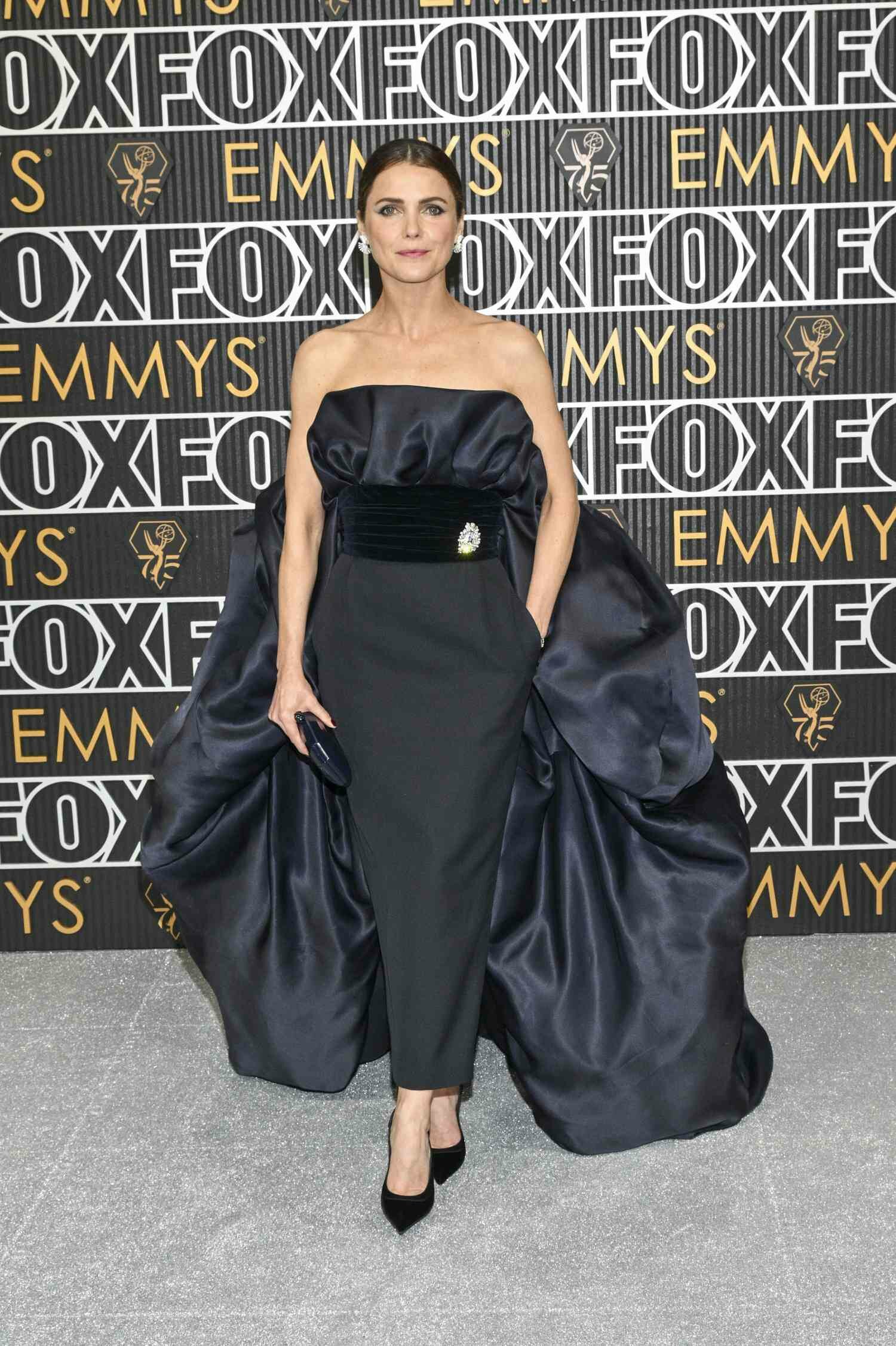  Keri Russell at the Emmy Awards