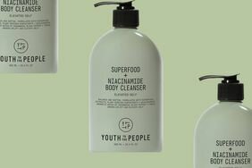 SUPERFOOD + NIACINAMIDE BODY CLEANSER