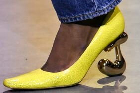 Sculpted heels, one of the best fall shoe trends for 2023 from the Fall/Winter 2023/2024 JW Anderson runway.