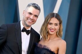 Jessica Alba and Cash Warren on the red carpet
